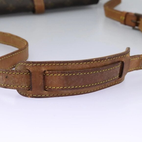 LOUIS VUITTON Monogram Chantilly GM Shoulder Bag - Picture 6 of 16